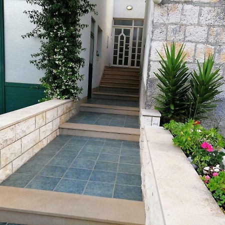 Apartment Markorcula Bagian luar foto
